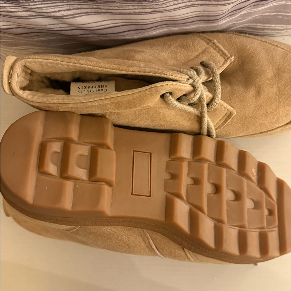 ✨RARE ✨Canterbury Sheepskin Super-tread Lace-Up Ankle Boots Sand Suede - Picture 13 of 16